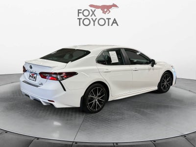 2024 Toyota Camry Hybrid SE