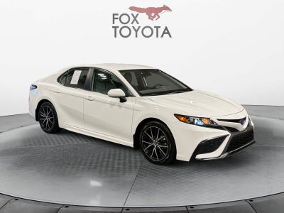2024 Toyota Camry Hybrid SE