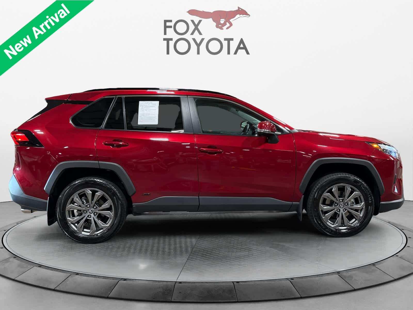 2022 Toyota RAV4 Hybrid XLE Premium