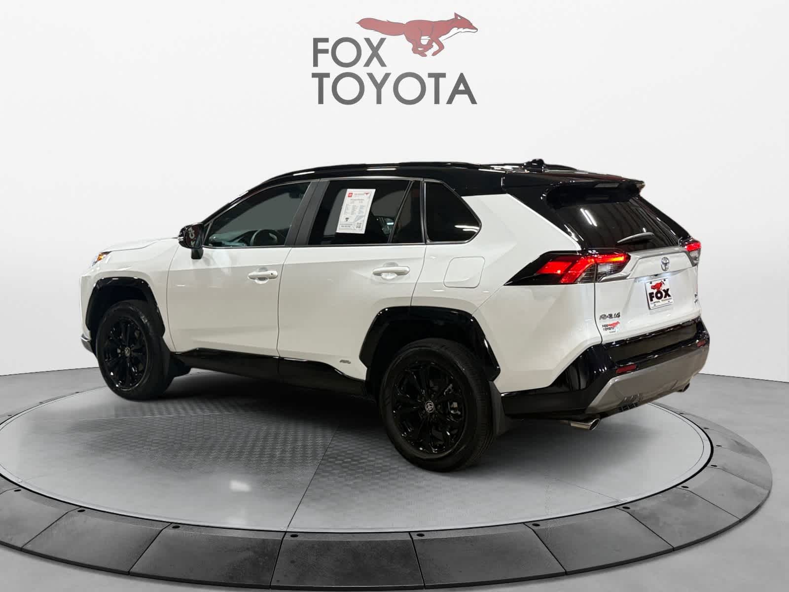 2025 Toyota RAV4 Hybrid XSE