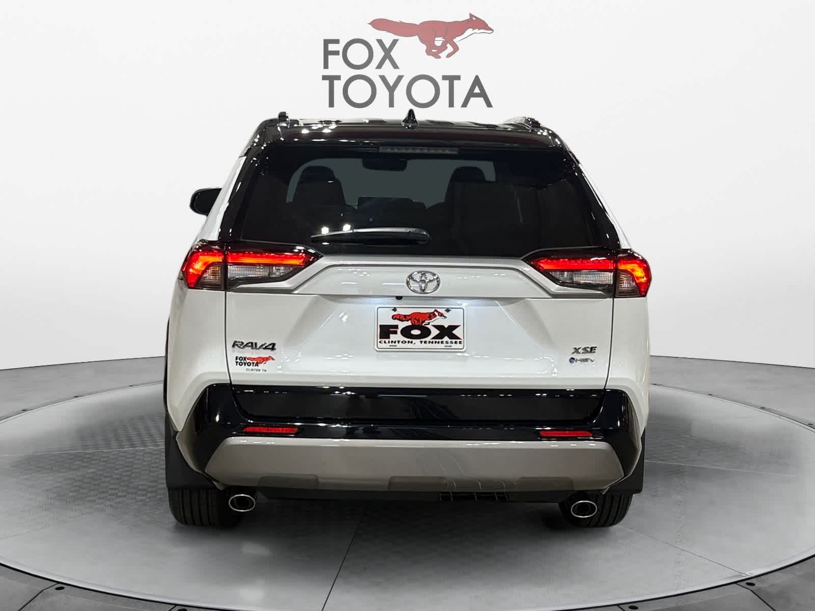 2025 Toyota RAV4 Hybrid XSE