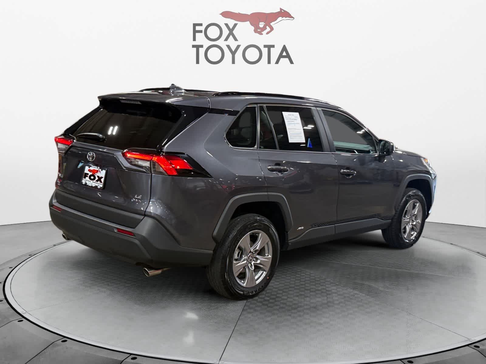 2025 Toyota RAV4 Hybrid LE