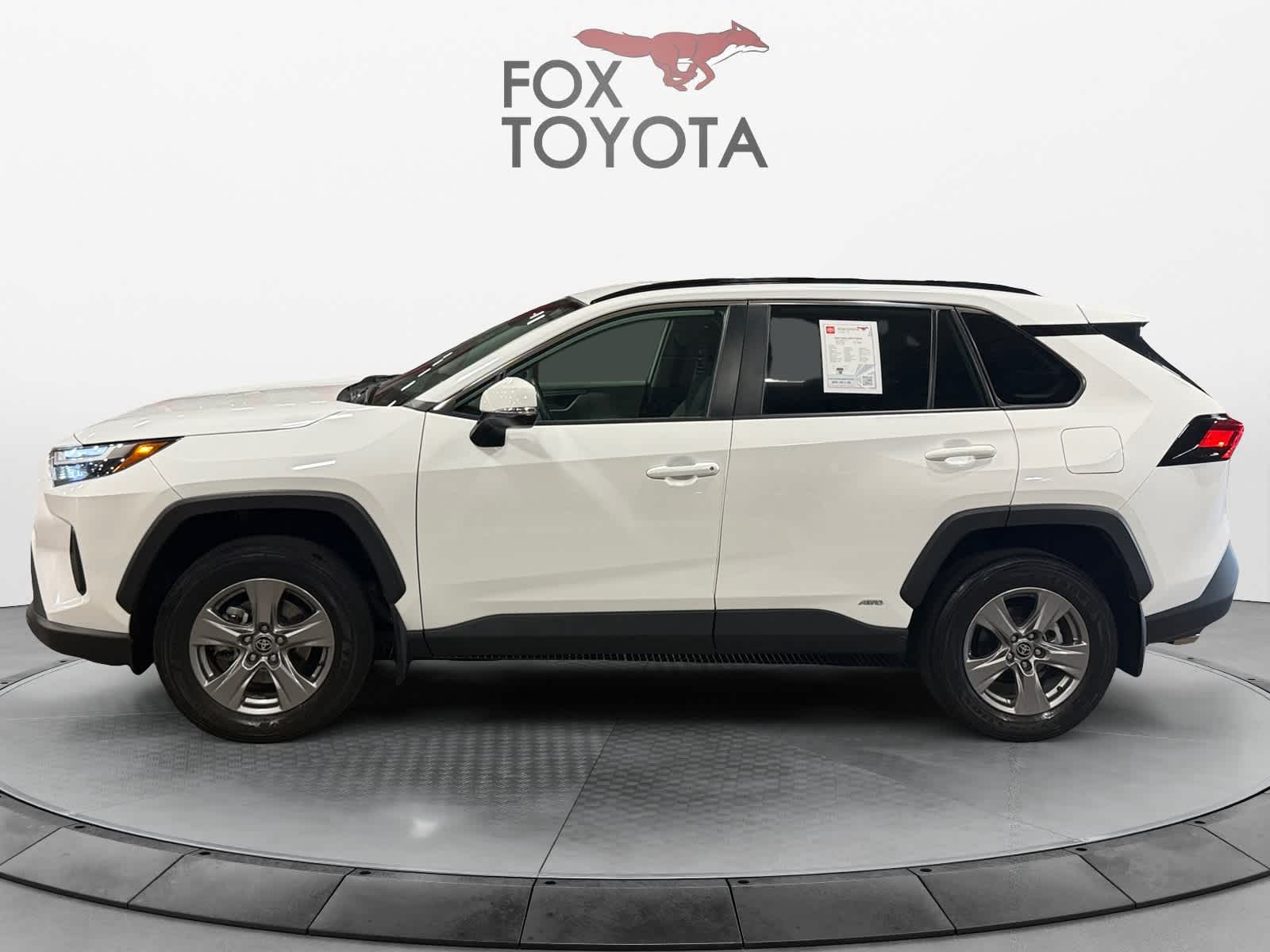 2024 Toyota RAV4 Hybrid XLE