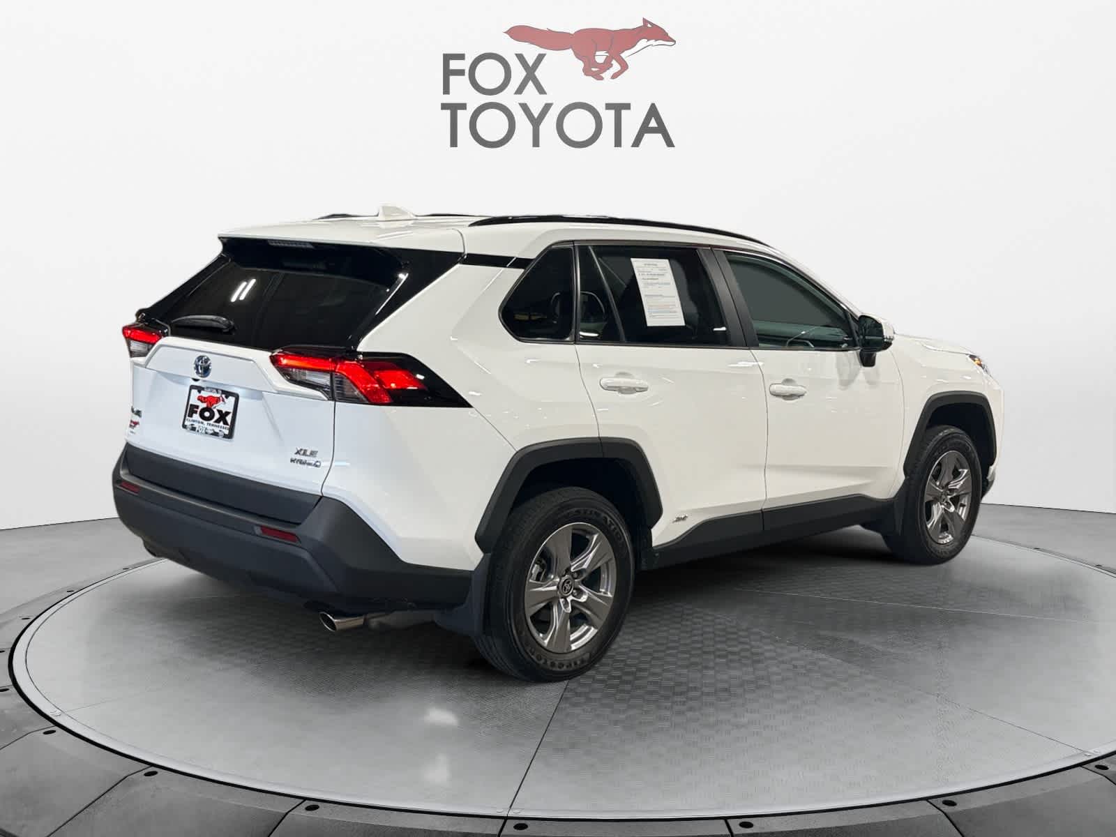 2024 Toyota RAV4 Hybrid XLE