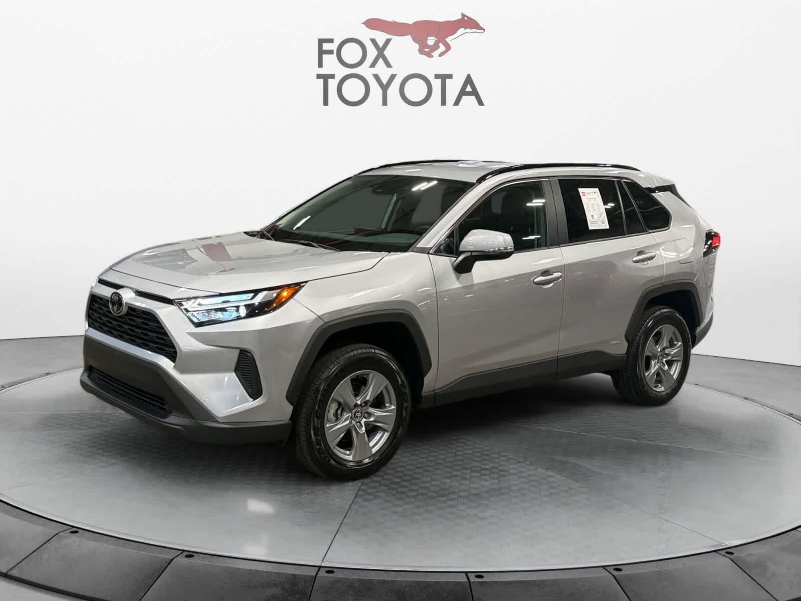 2025 Toyota RAV4 Hybrid XLE