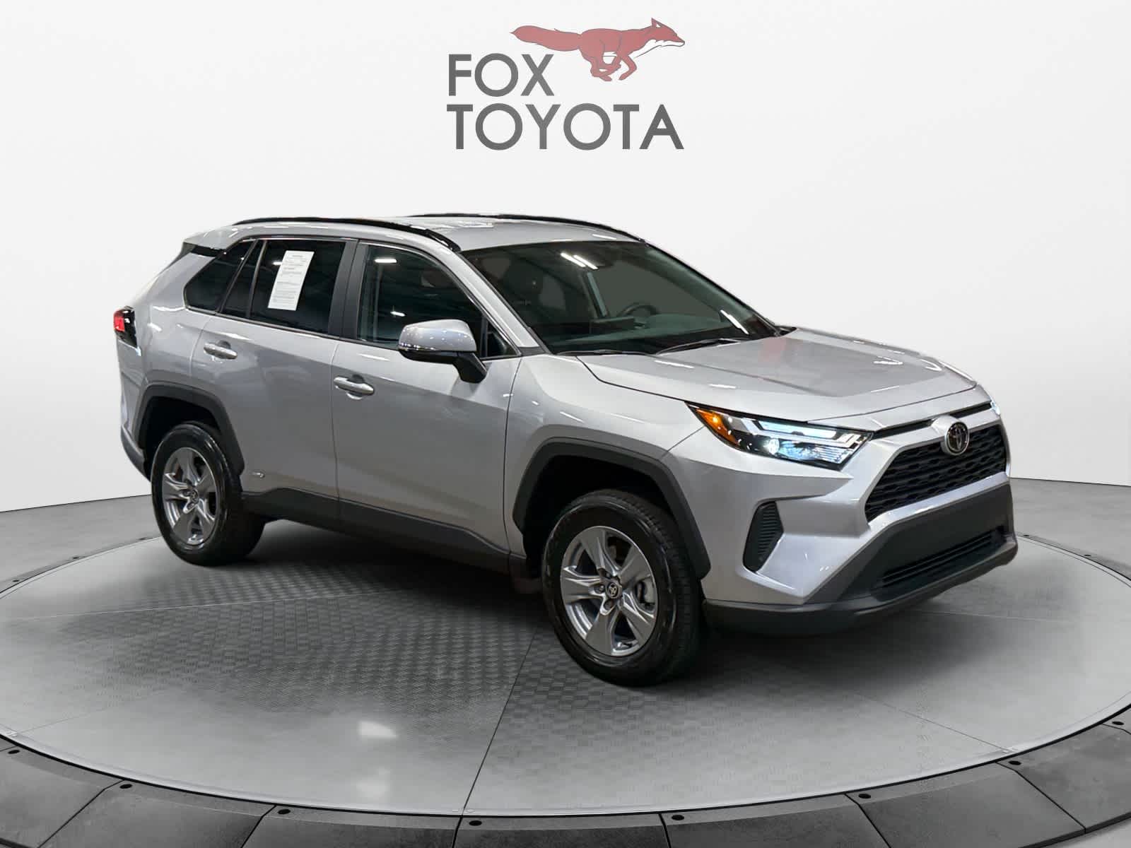 2025 Toyota RAV4 Hybrid XLE