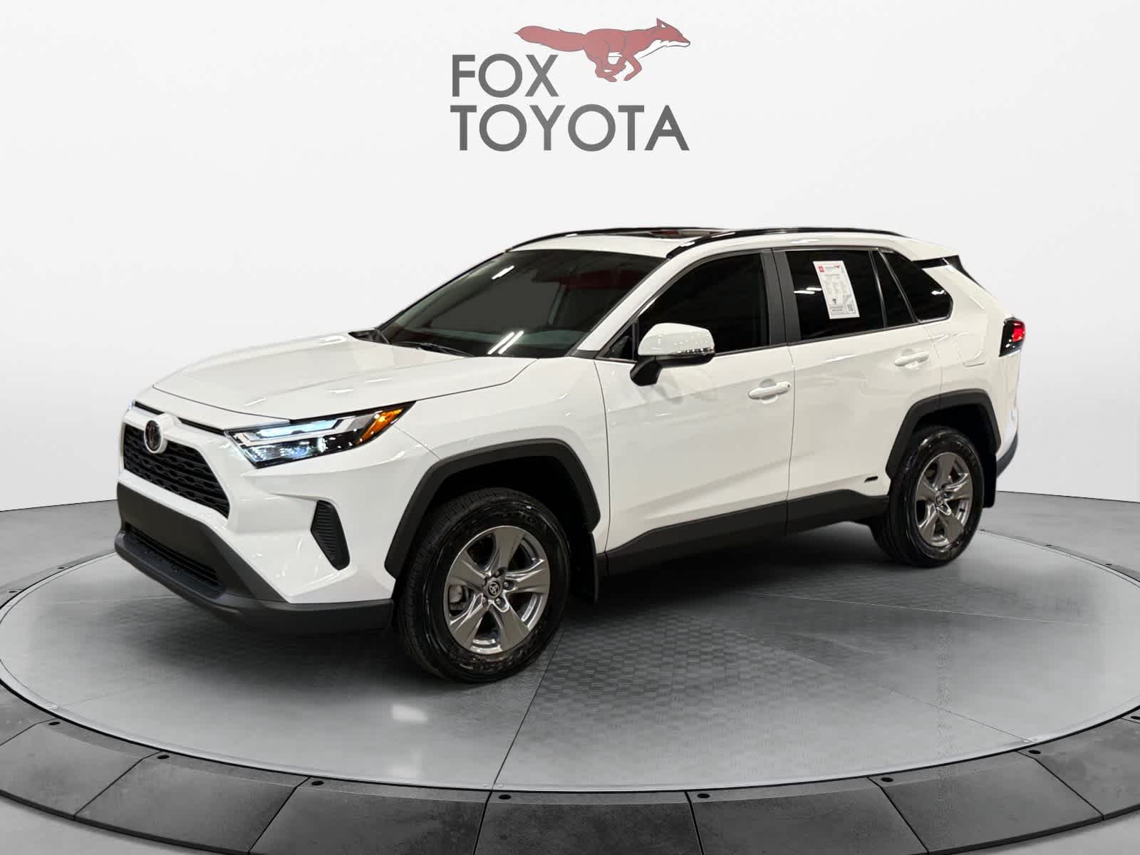 2025 Toyota RAV4 Hybrid XLE