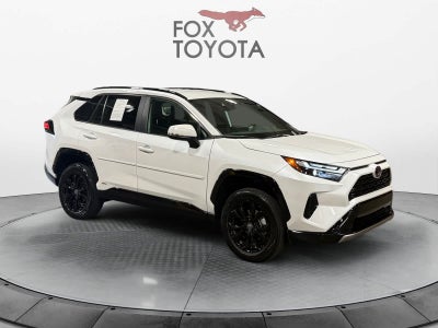 2025 Toyota RAV4 Hybrid SE