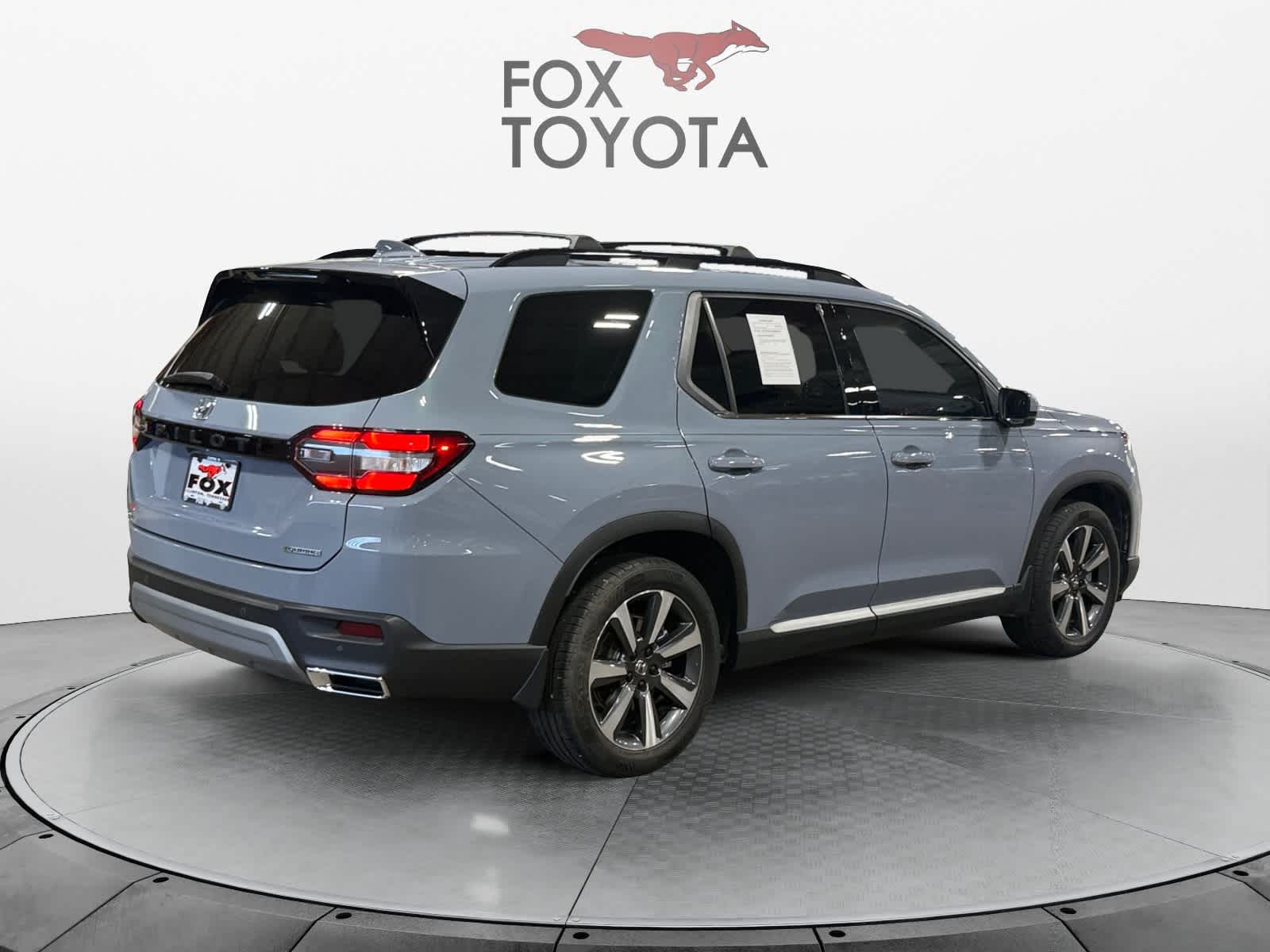 2024 Honda Pilot Touring