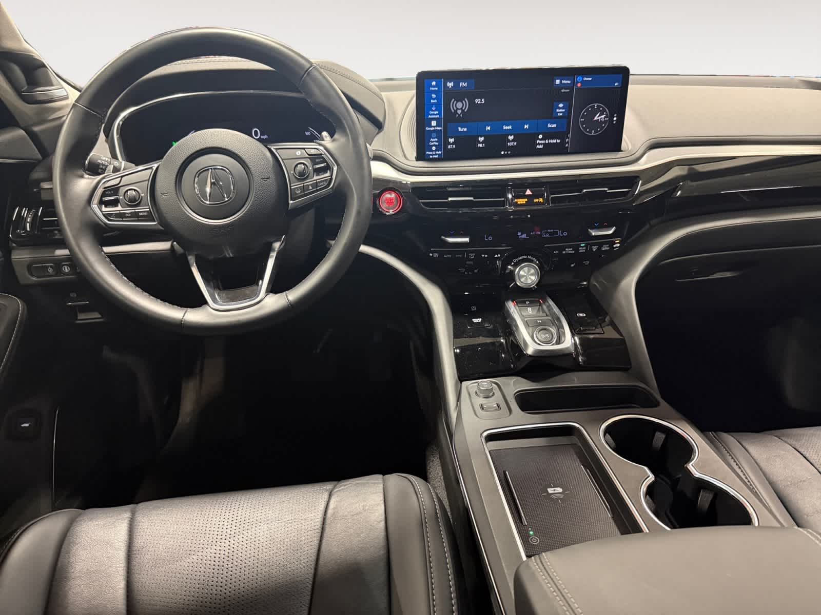 2025 Acura MDX w/Technology Package