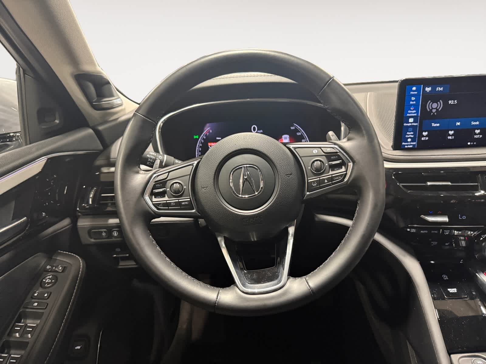 2025 Acura MDX w/Technology Package