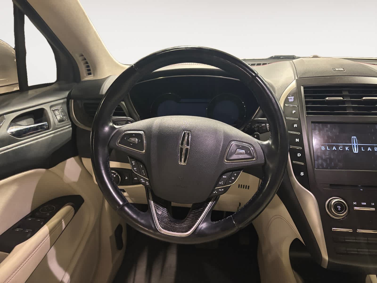 2019 Lincoln MKC Black Label