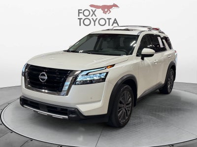 2024 Nissan Pathfinder SL