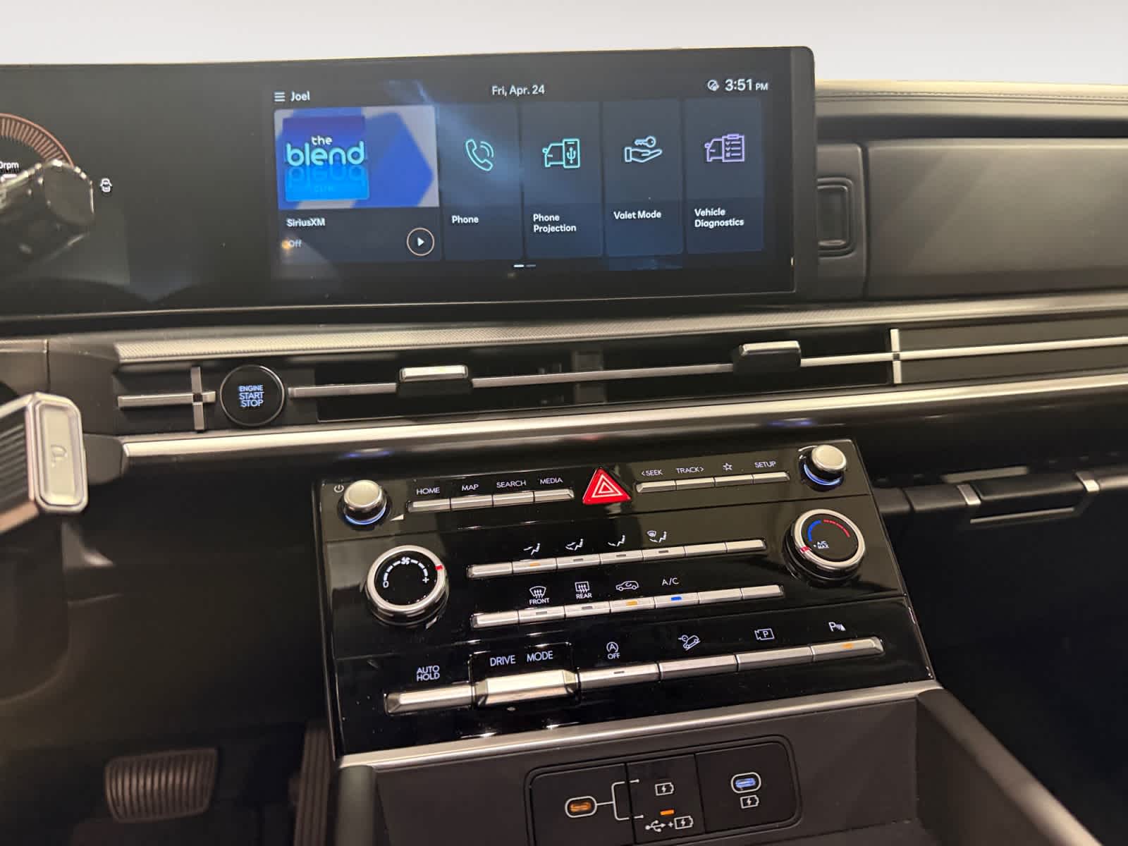 2025 Hyundai Santa Fe SE