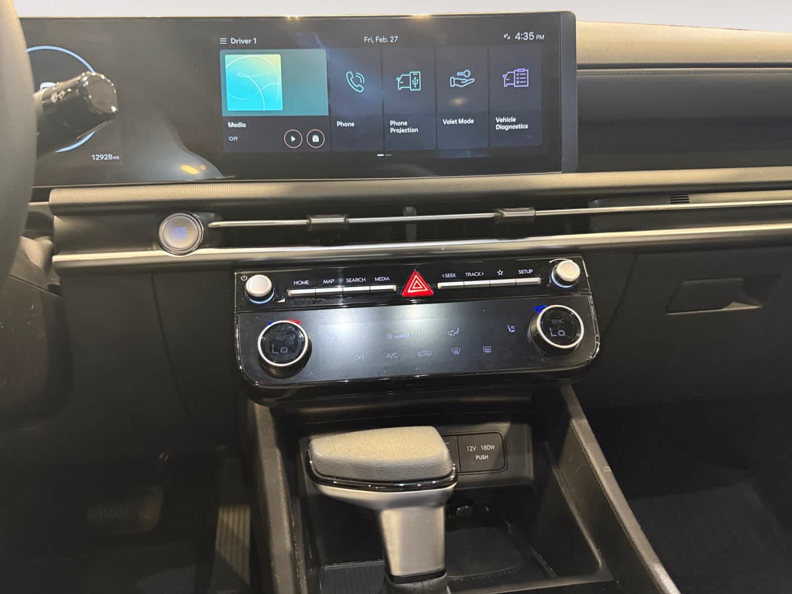 2025 Hyundai Santa Cruz SEL Activity