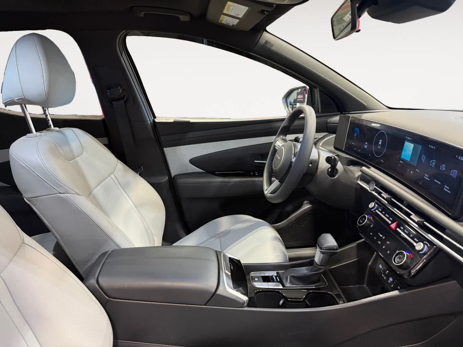 2025 Hyundai Santa Cruz SEL Activity