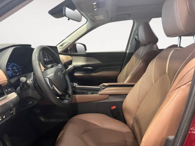 2024 Toyota Grand Highlander Platinum