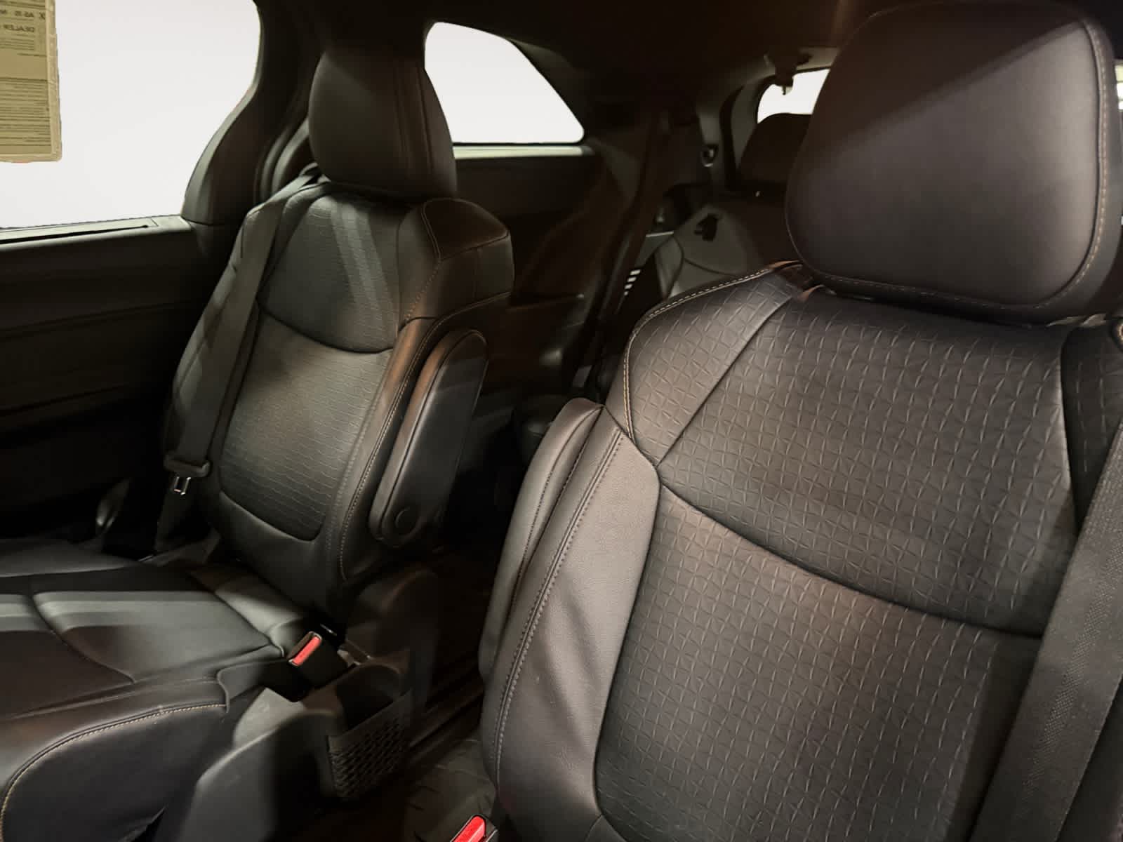 2025 Toyota Sienna Woodland Edition