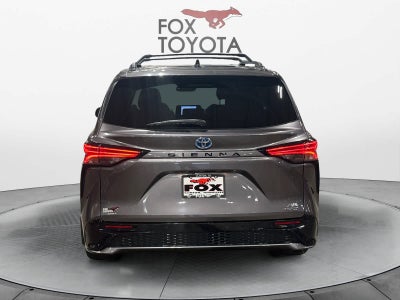2021 Toyota Sienna XSE