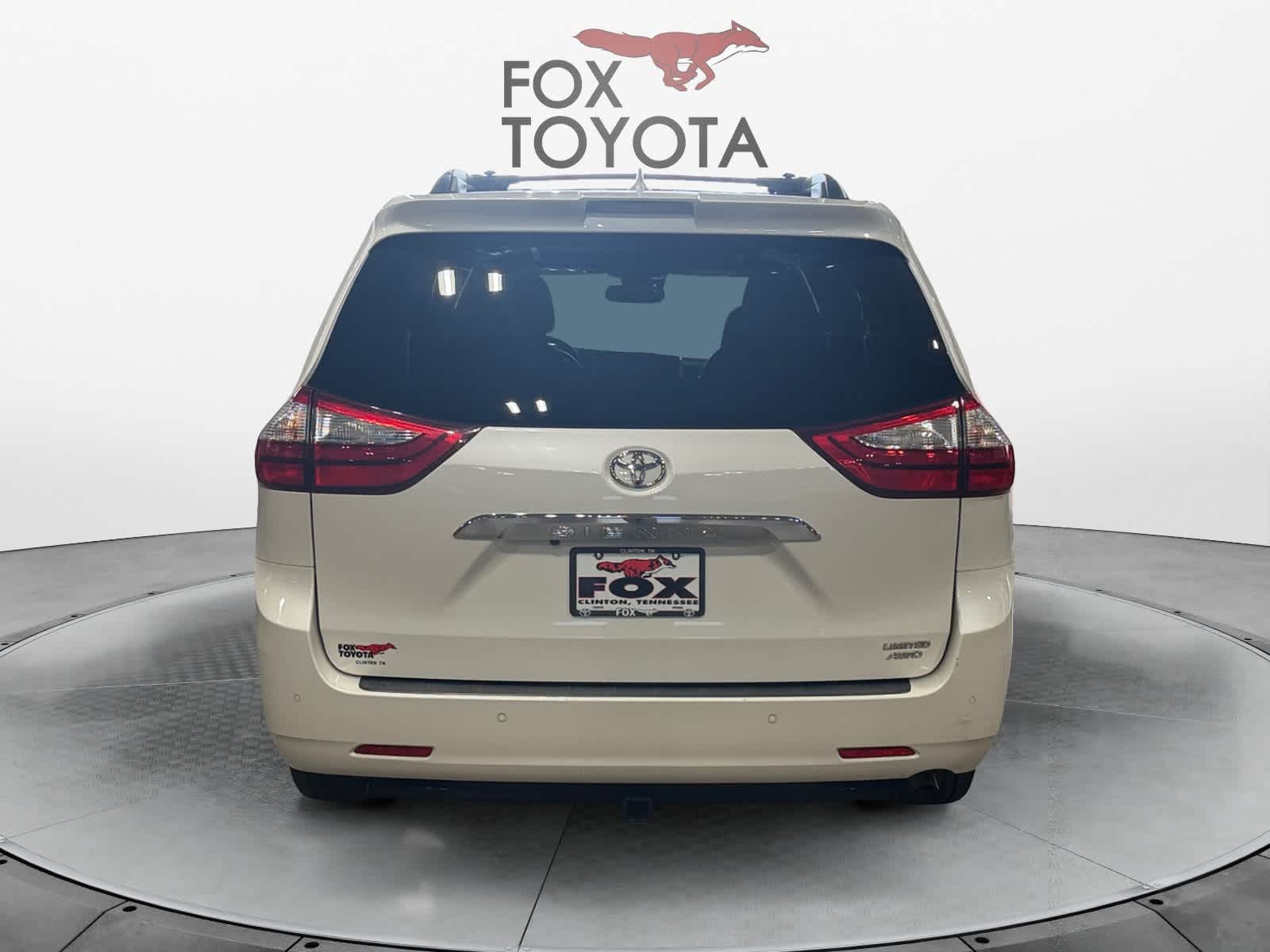 2018 Toyota Sienna Limited Premium