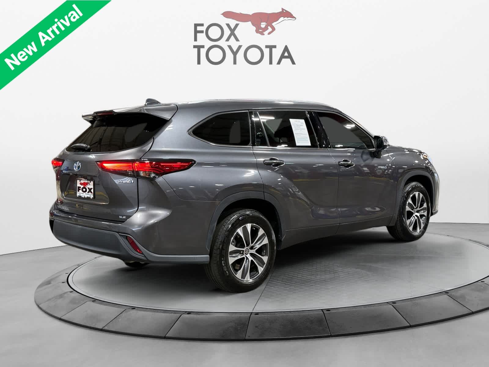 2021 Toyota Highlander Hybrid XLE