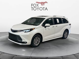 2025 Toyota Sienna XLE