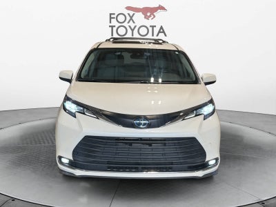 2021 Toyota Sienna XLE