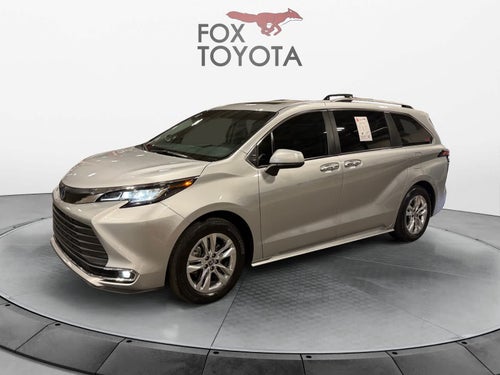 2022 Toyota Sienna XLE