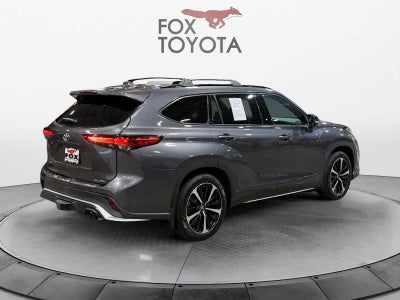 2022 Toyota Highlander XSE