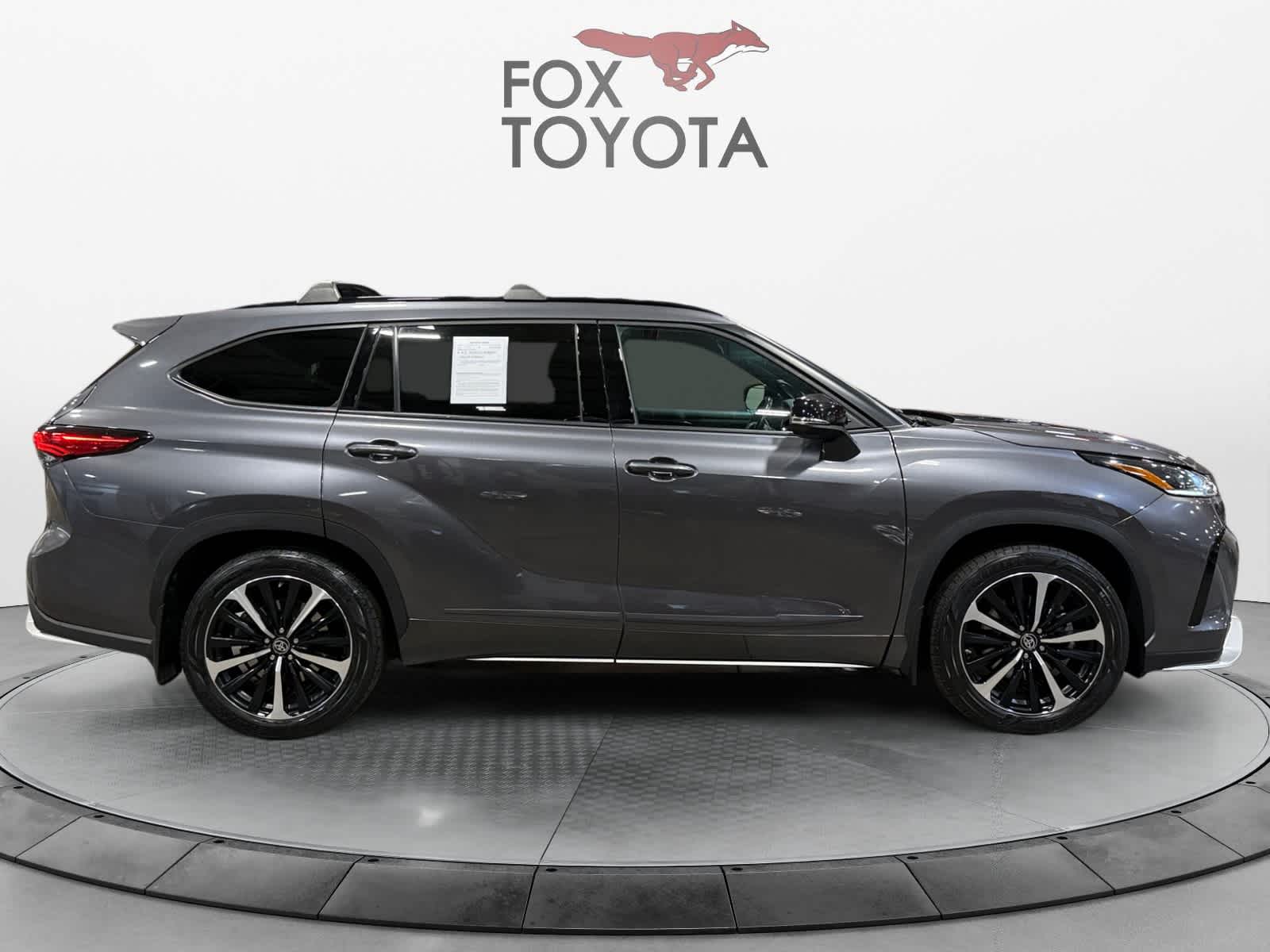 2022 Toyota Highlander XSE