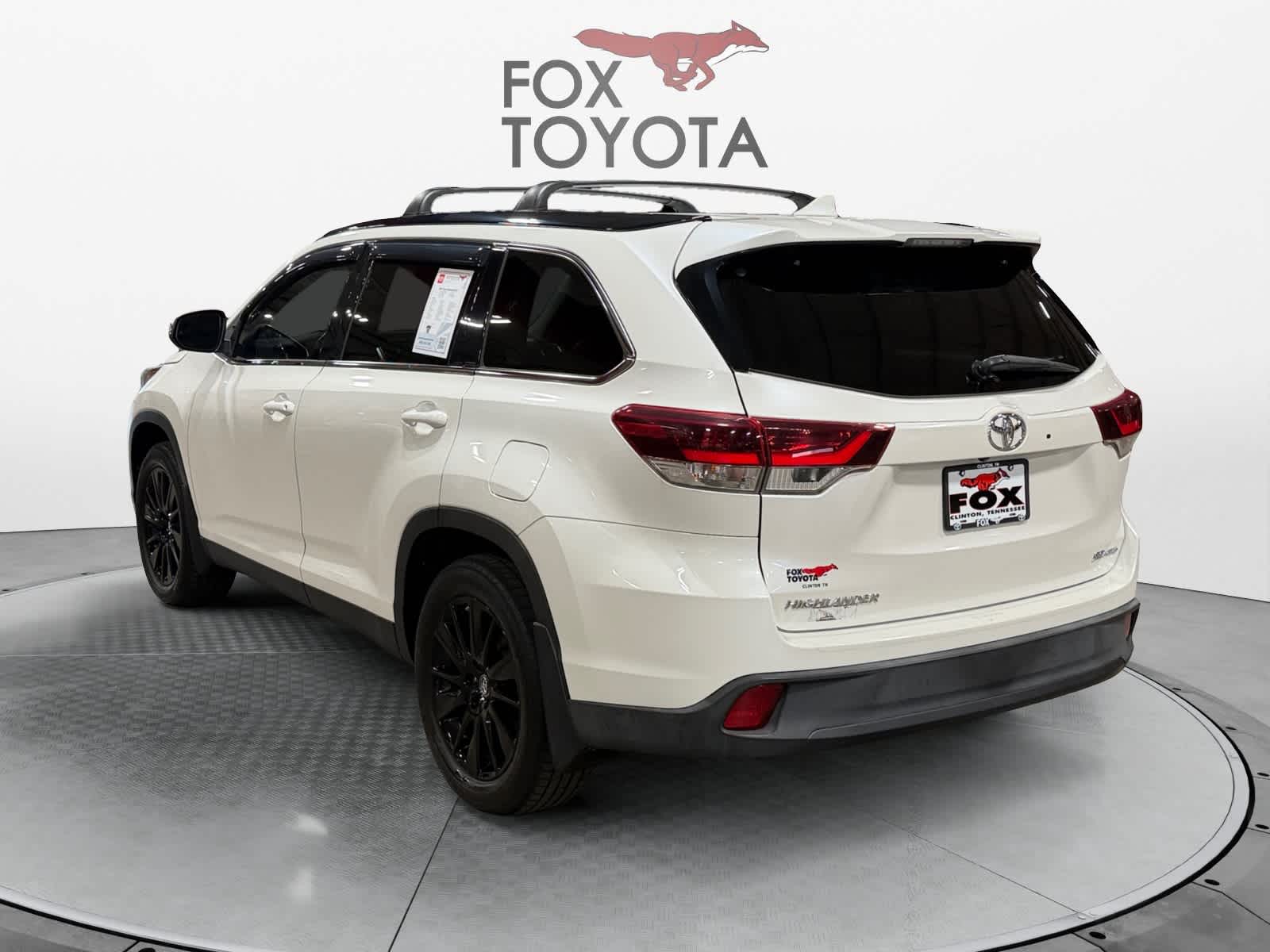 2019 Toyota Highlander SE