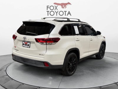 2019 Toyota Highlander SE
