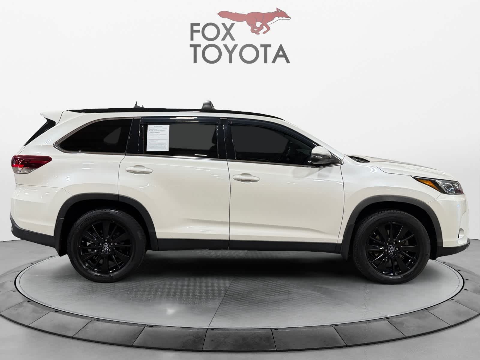 2019 Toyota Highlander SE