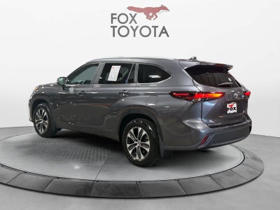 2024 Toyota Highlander XLE