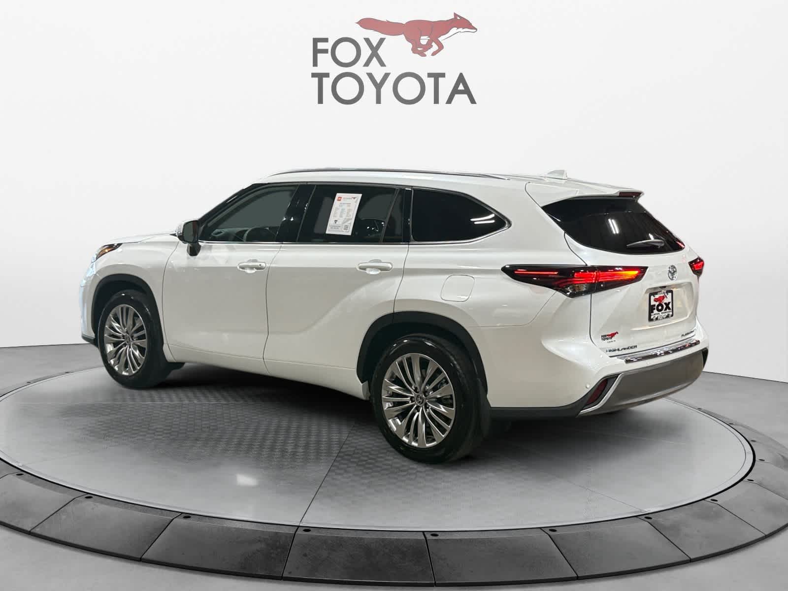 2026 Toyota Highlander Platinum