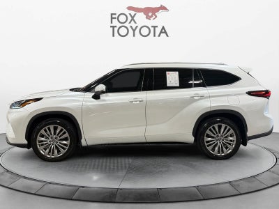 2024 Toyota Highlander Platinum