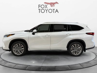 2026 Toyota Highlander Platinum