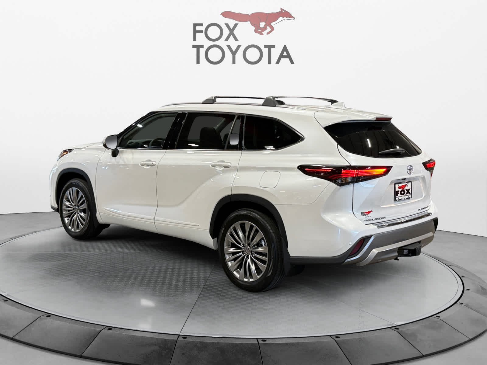 2026 Toyota Highlander Platinum