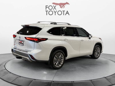 2026 Toyota Highlander Platinum