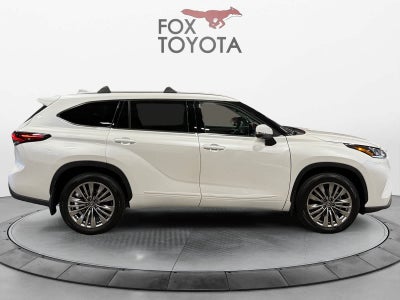 2026 Toyota Highlander Platinum