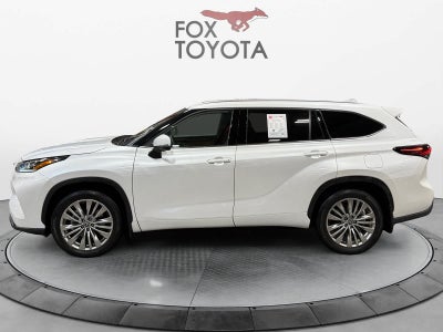 2025 Toyota Highlander Platinum