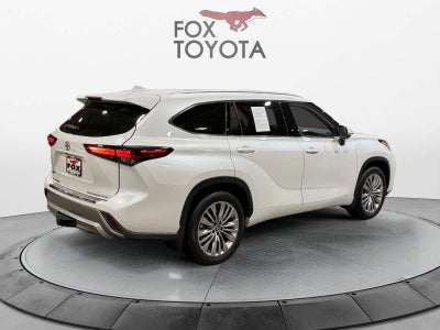 2025 Toyota Highlander Platinum