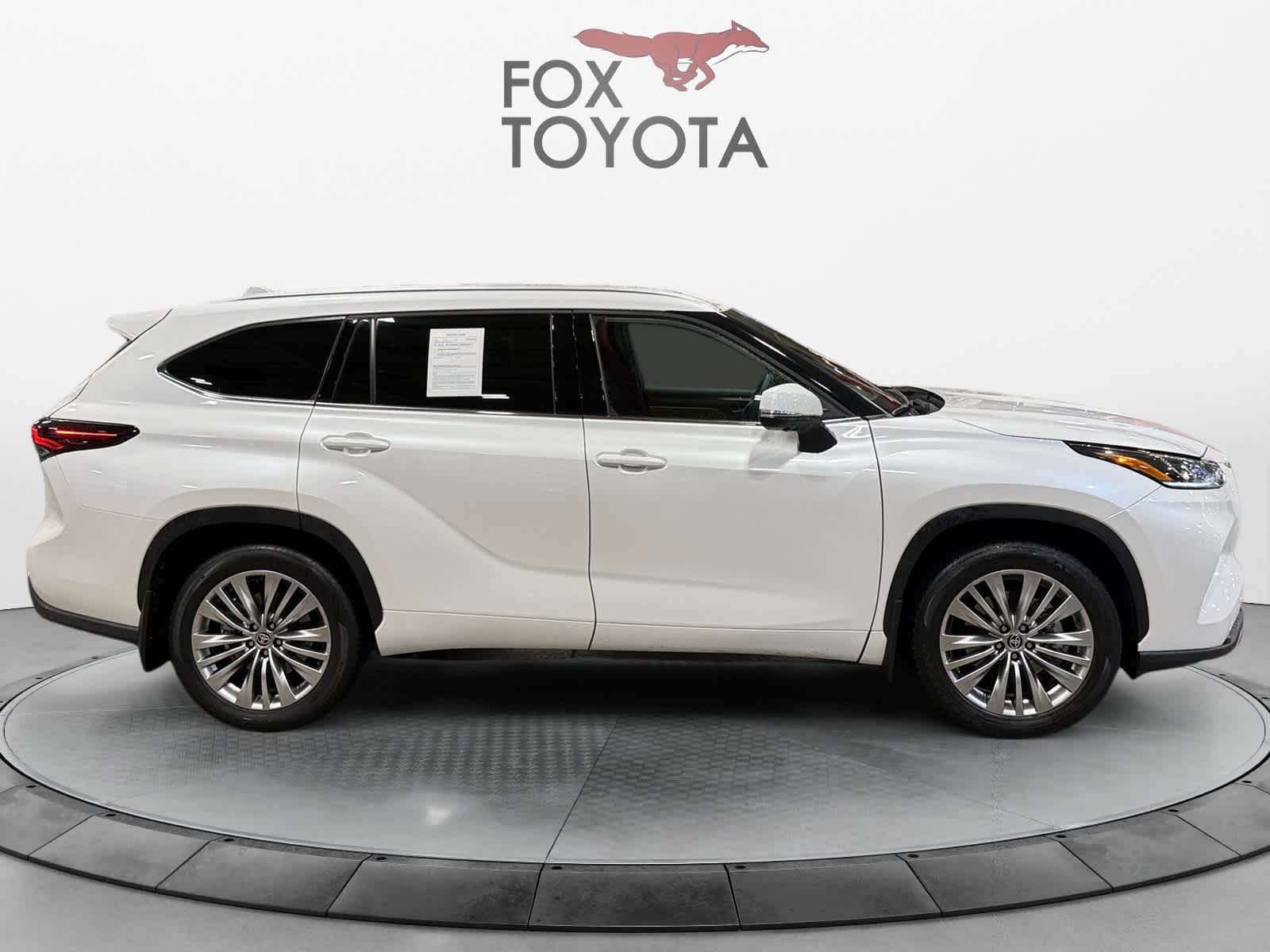 2025 Toyota Highlander Platinum