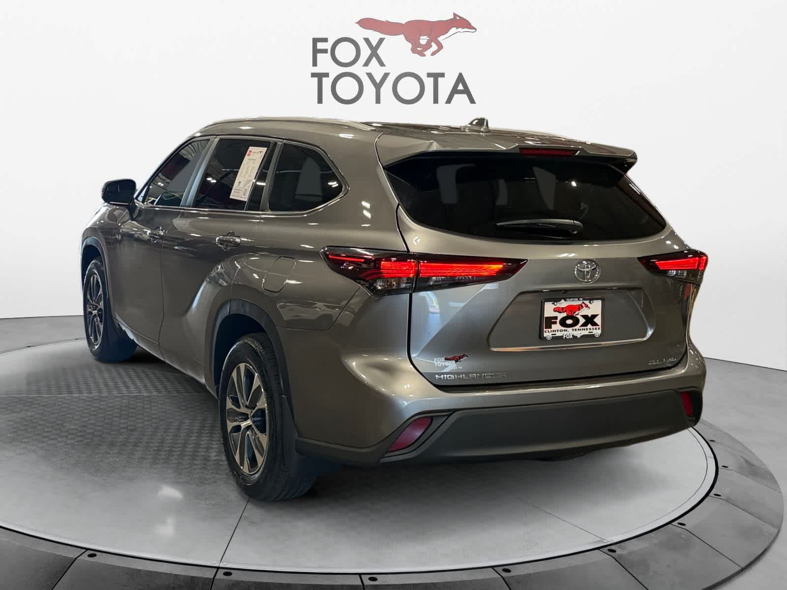 2025 Toyota Highlander XLE
