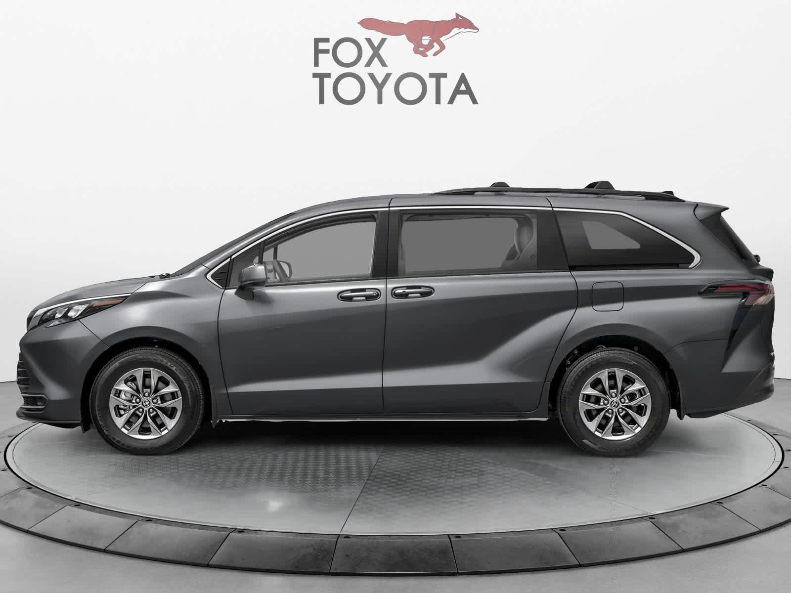 2026 Toyota Sienna LE
