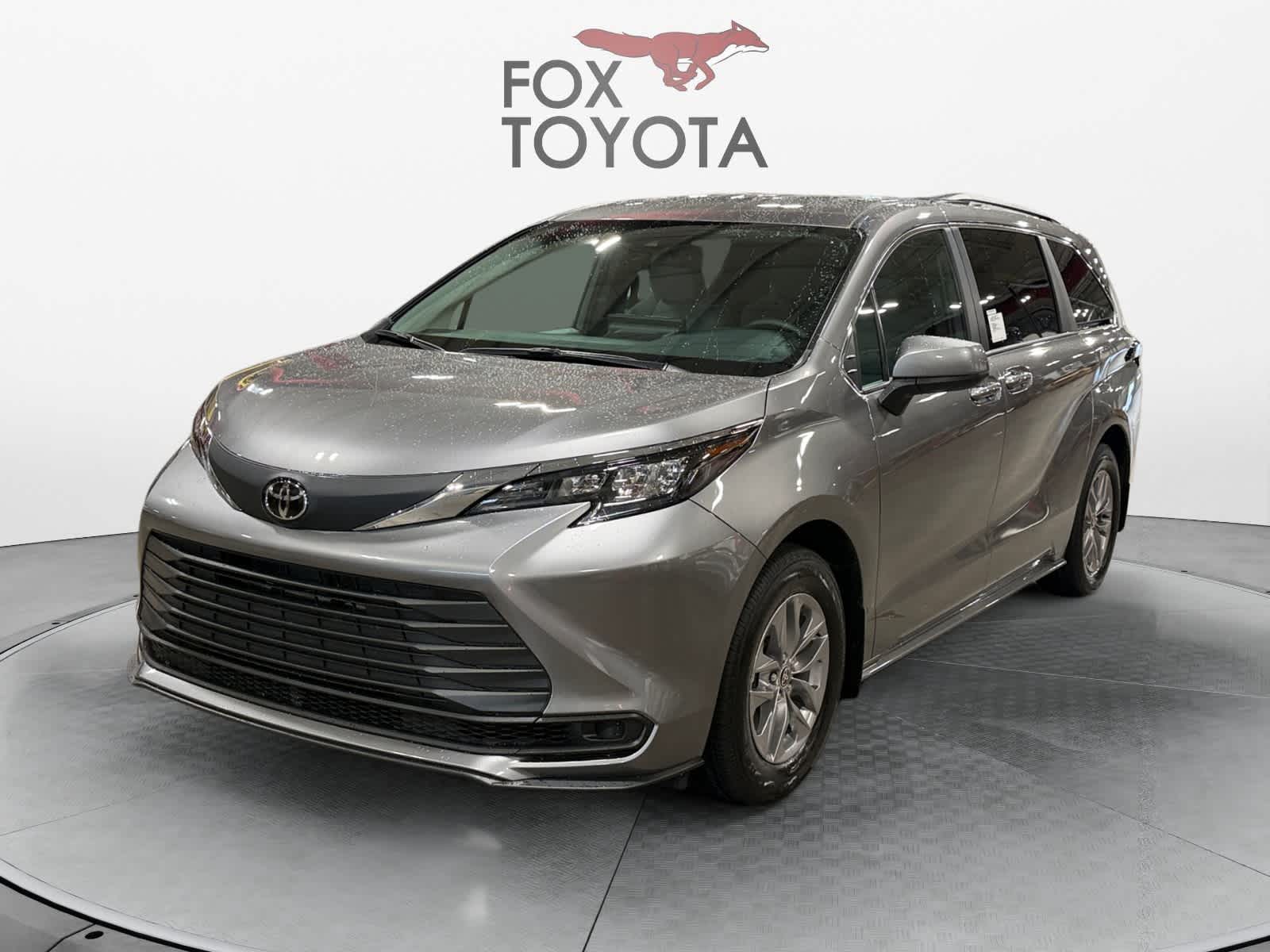 2026 Toyota Sienna LE
