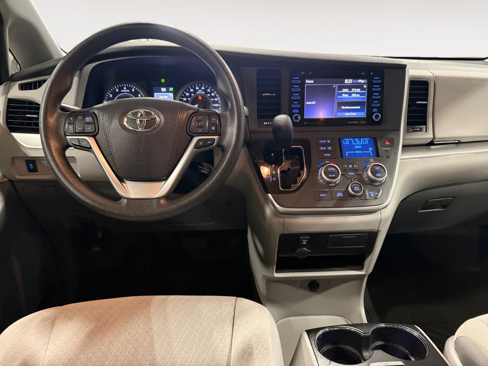 2020 Toyota Sienna LE