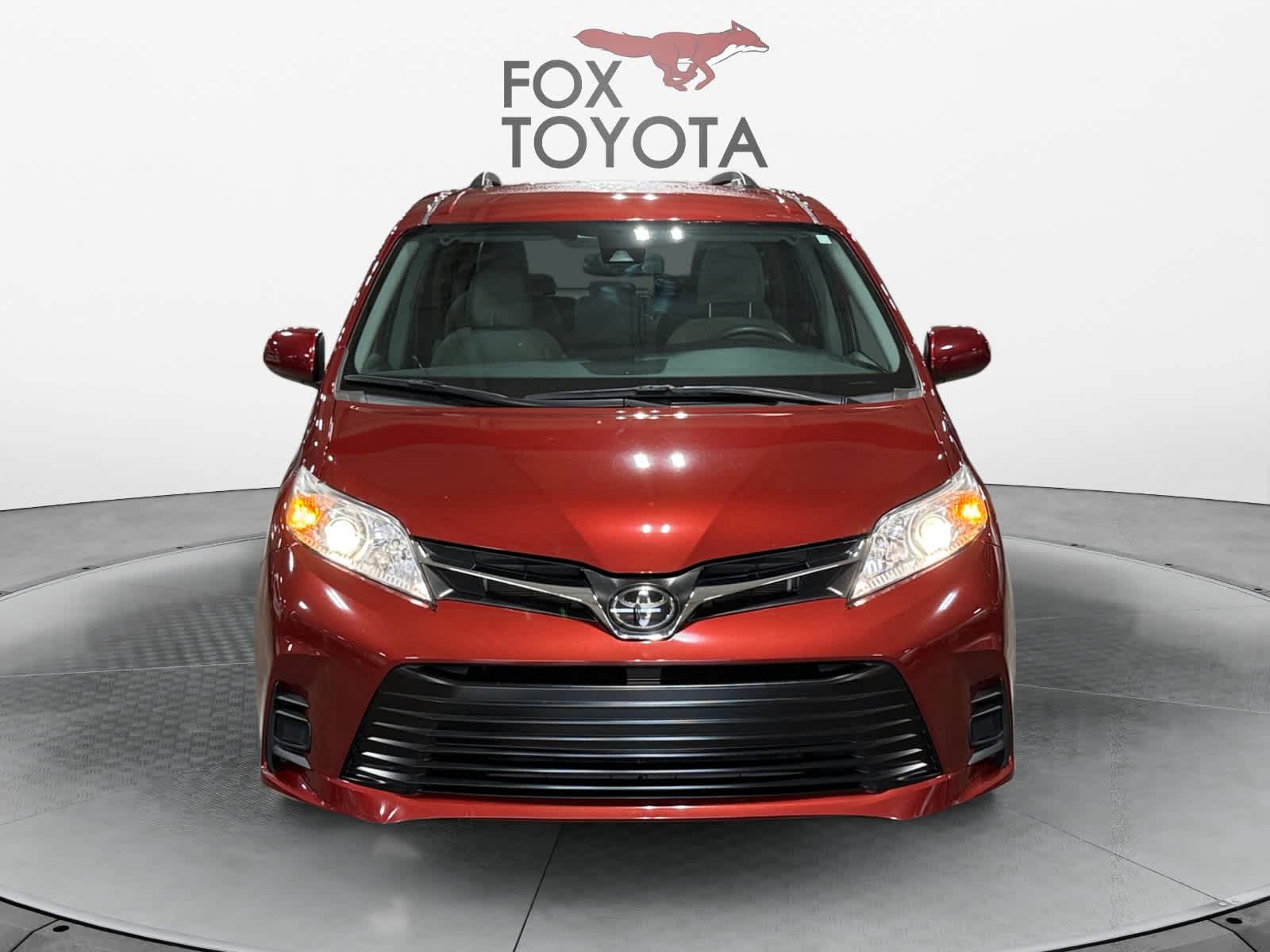 2020 Toyota Sienna LE