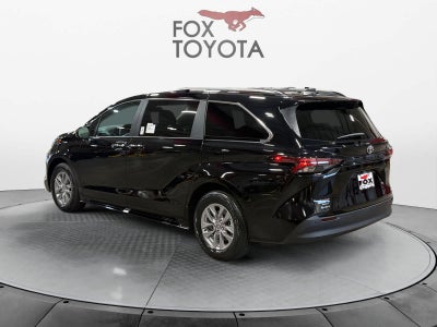 2026 Toyota Sienna XLE