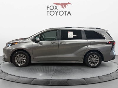 2026 Toyota Sienna XLE